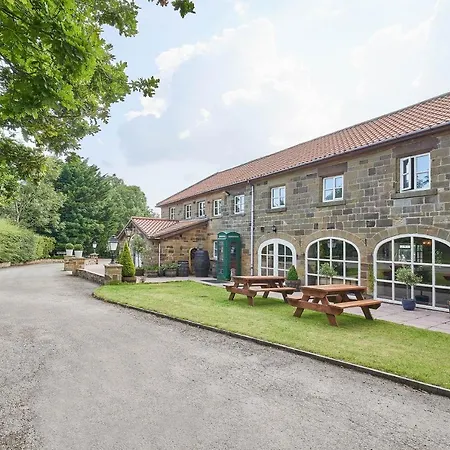 Host & - The Arches * 솔트번바이더씨