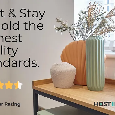 Holiday home Host & - The Arches