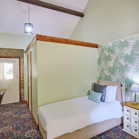 Holiday home Host & - The Arches *